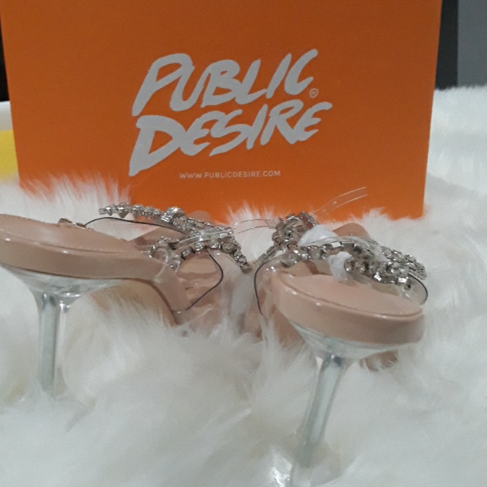 Shoes - Picture 2 of 4